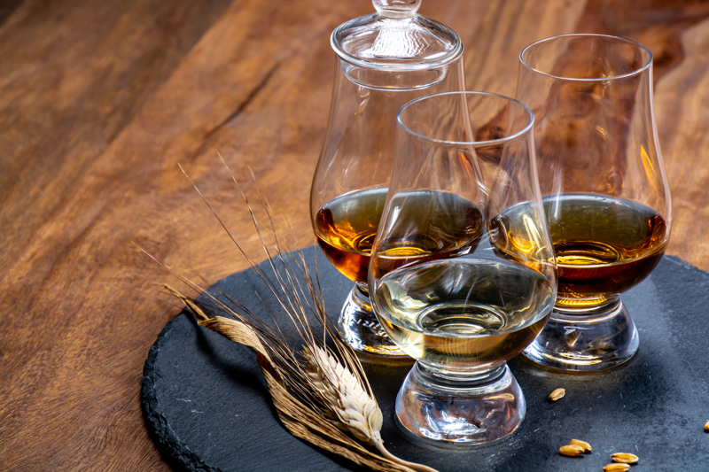Scotch Single Malt And Blended Whisky Tasting On Distillery